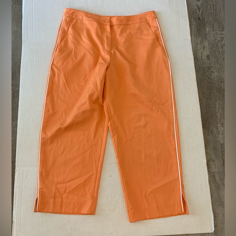 Tail women’s orange golf capri pants size 6